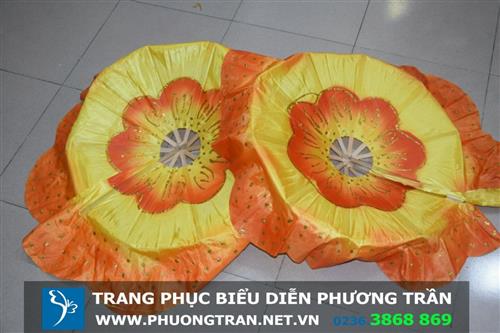 Quạt Tre Xếp Hoa Vàng